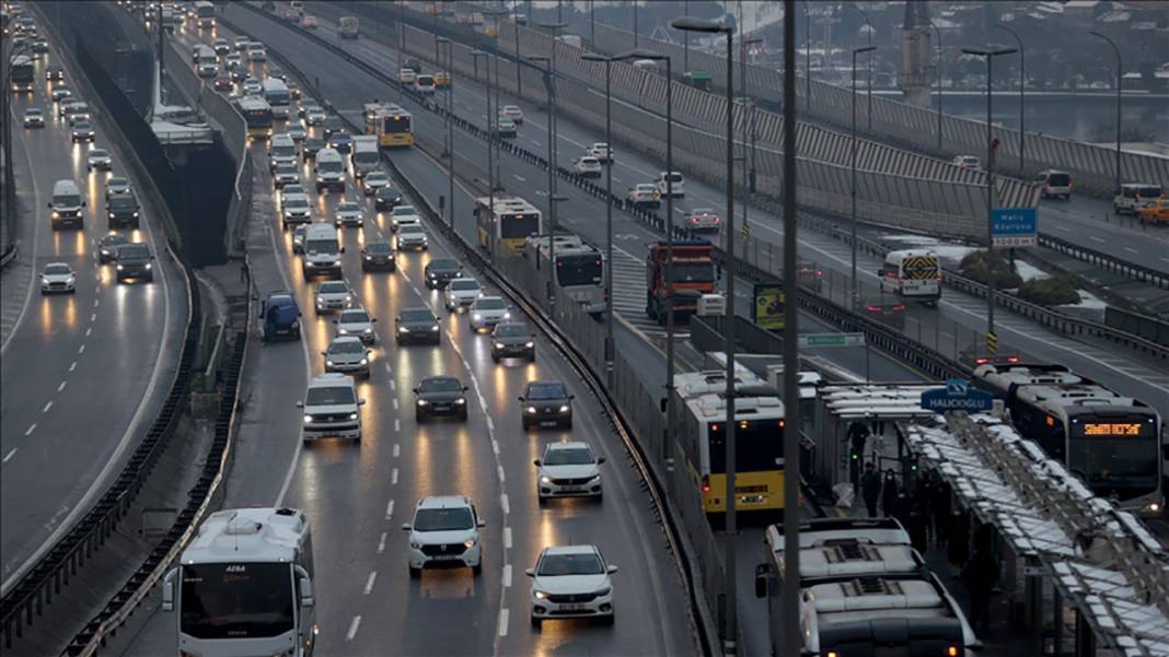 İstanbul'da yarın dışarı çıkacaklar dikkat! 9